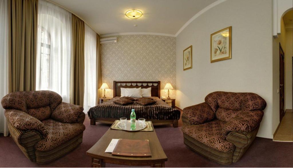 Four Rooms Mini-Hotel Charkov Pokoj fotografie